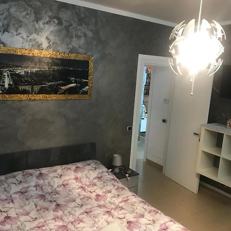 شقة La Casa Di Elena Sannicandro di Bari المظهر الخارجي الصورة