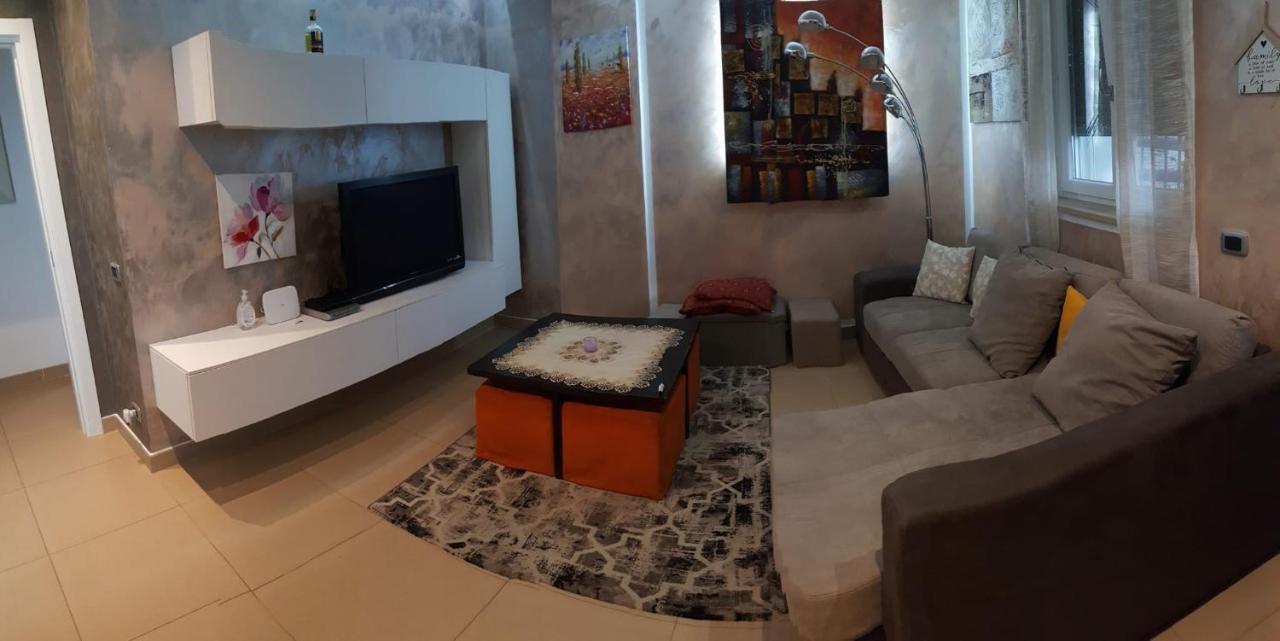 شقة La Casa Di Elena Sannicandro di Bari المظهر الخارجي الصورة